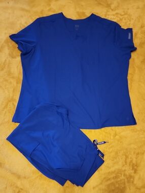Insight By Medcouture Women's Royal Blue Scrub Top and Pants Set